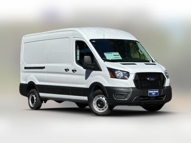 2023 Ford Transit Base