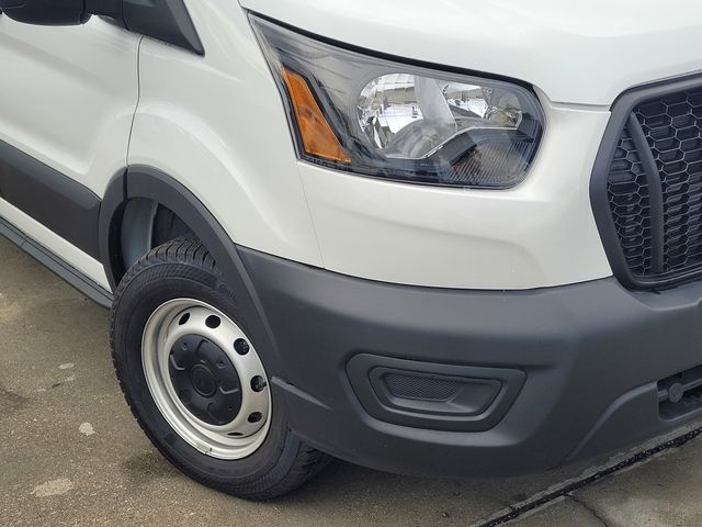 2023 Ford Transit Base