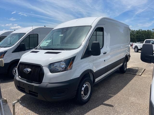 2023 Ford Transit Base