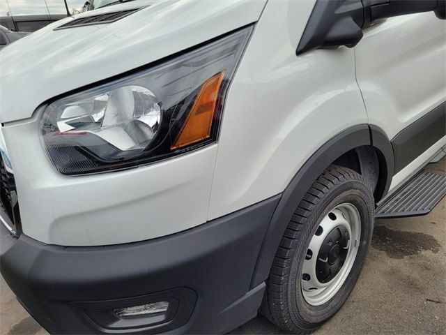 2023 Ford Transit Base