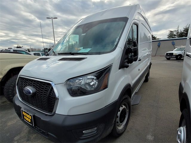 2023 Ford Transit Base