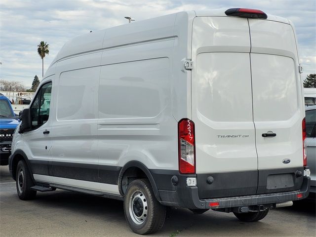 2023 Ford Transit Base