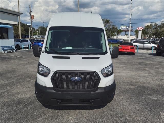 2023 Ford Transit Base