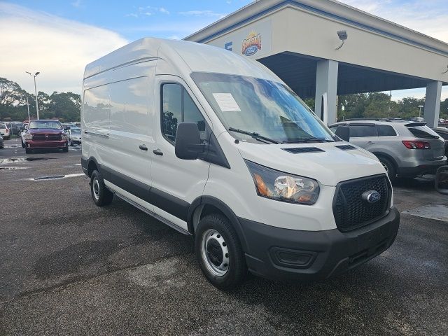 2023 Ford Transit Base