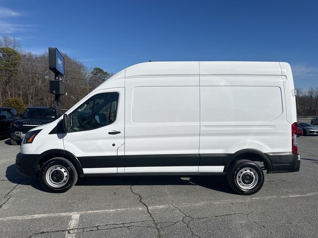 2023 Ford Transit Base