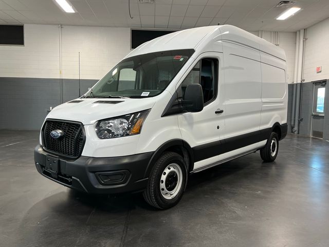 2023 Ford Transit Base