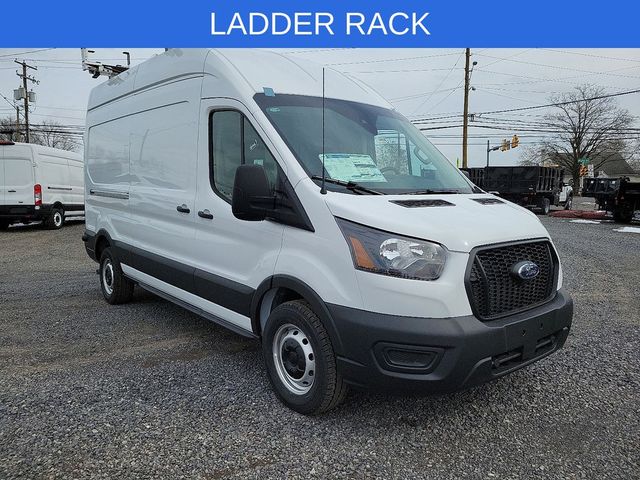 2023 Ford Transit Base