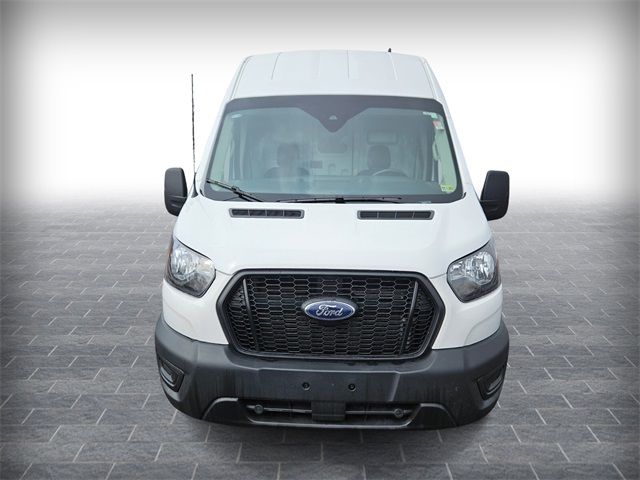 2023 Ford Transit Base