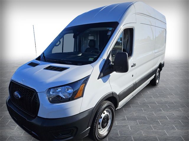 2023 Ford Transit Base