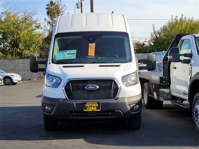 2023 Ford Transit Base