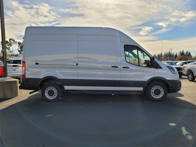 2023 Ford Transit Base