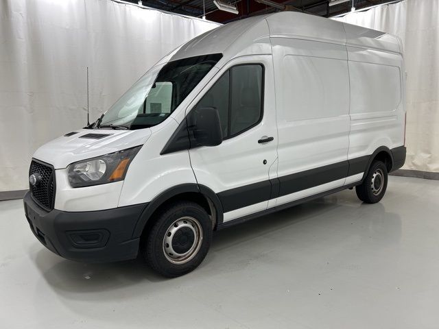 2023 Ford Transit Base