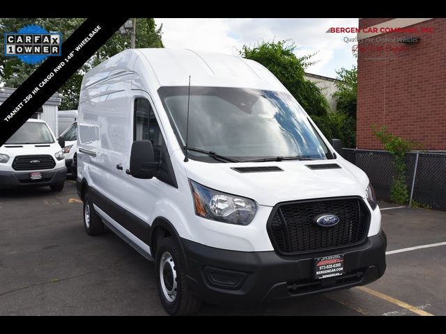 2023 Ford Transit Base