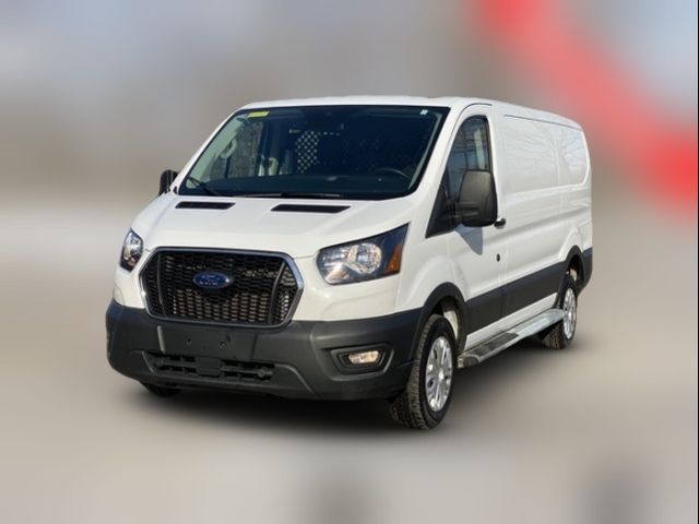 2023 Ford Transit Base