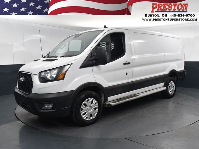 2023 Ford Transit Base