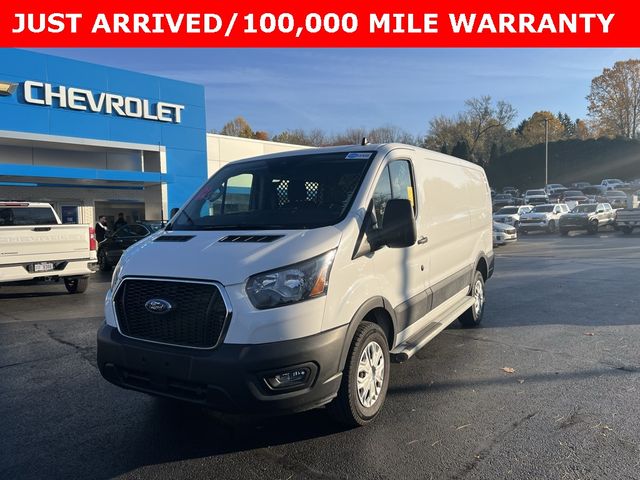 2023 Ford Transit Base