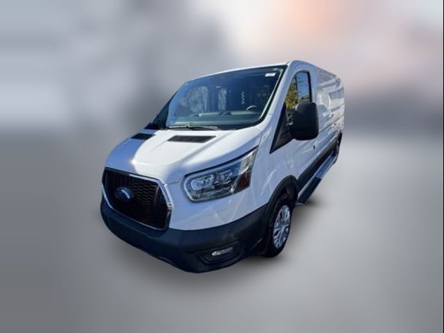 2023 Ford Transit Base