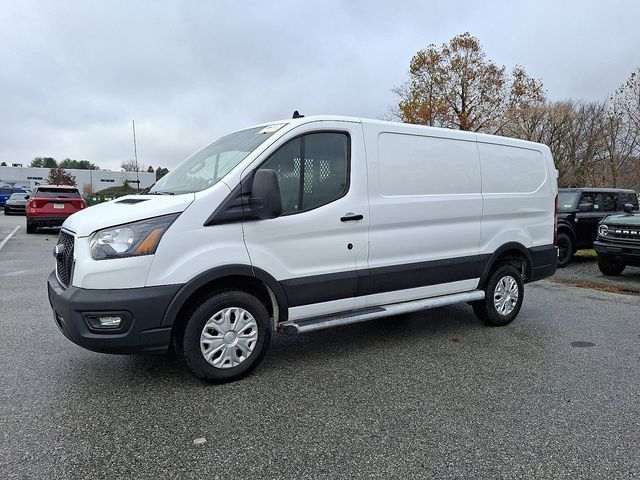 2023 Ford Transit Base