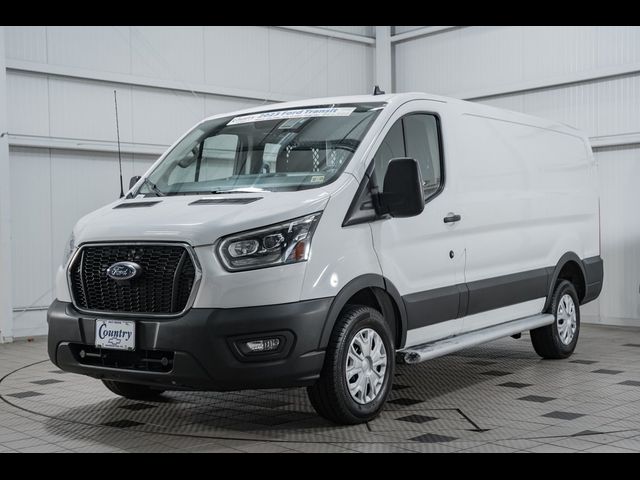 2023 Ford Transit Base