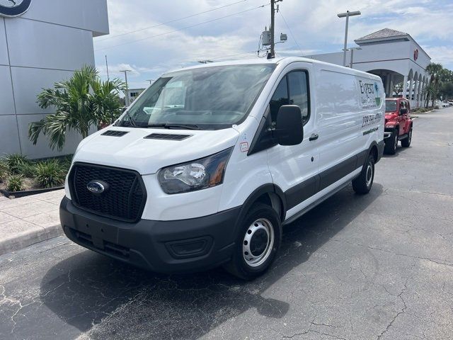 2023 Ford Transit Base