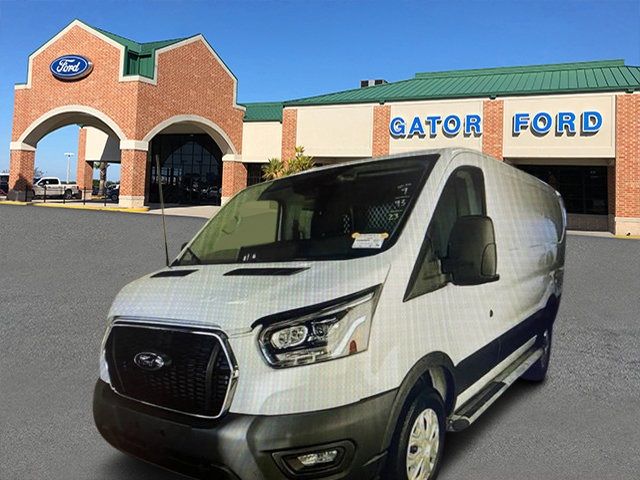 2023 Ford Transit Base