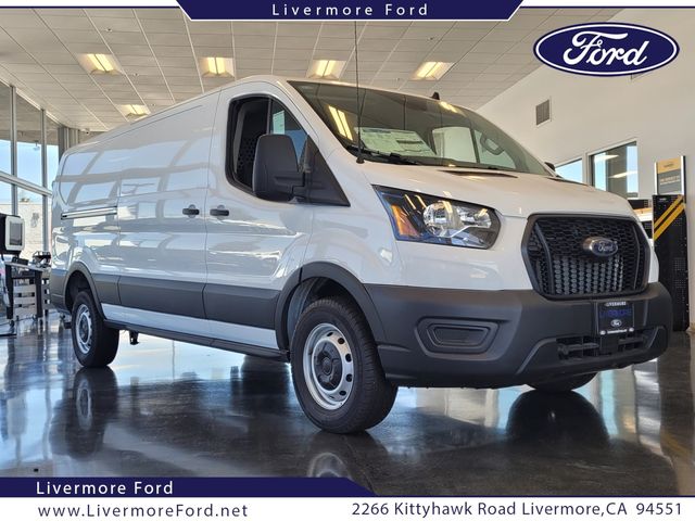 2023 Ford Transit Base