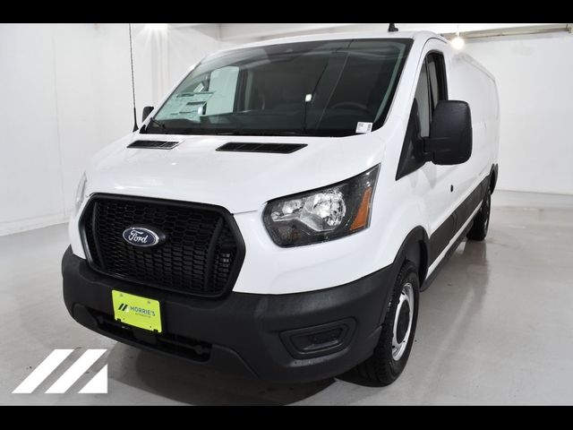 2023 Ford Transit Base