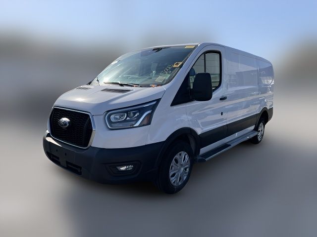 2023 Ford Transit Base