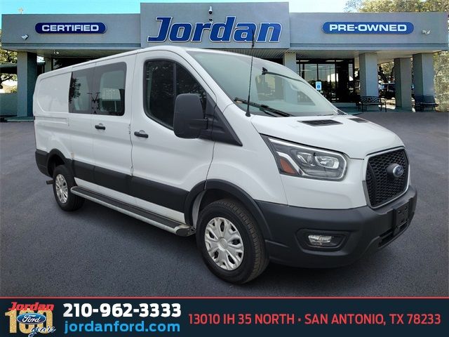 2023 Ford Transit Base