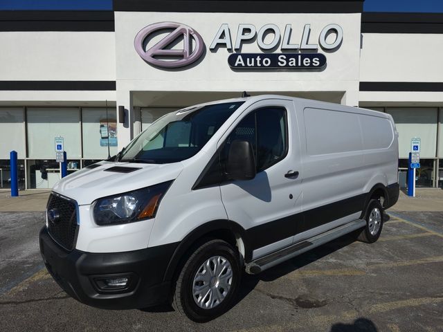 2023 Ford Transit Base