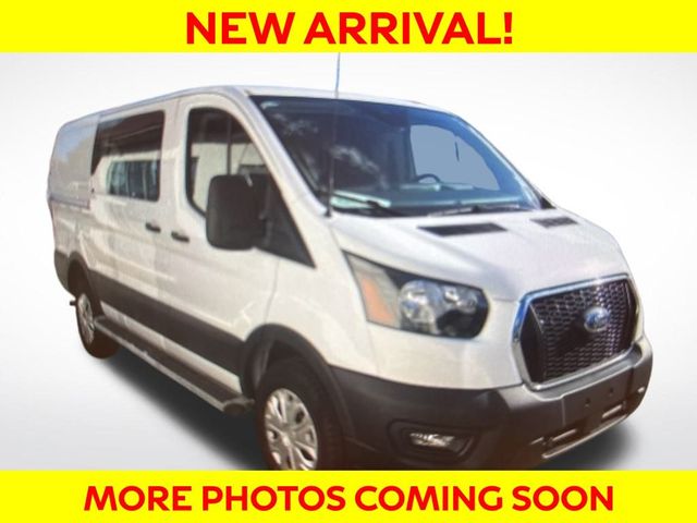2023 Ford Transit Base