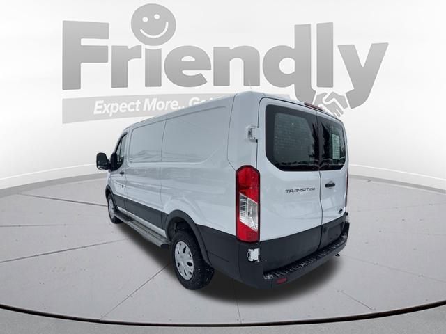 2023 Ford Transit Base