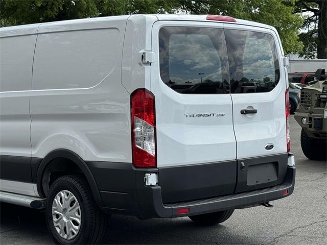 2023 Ford Transit Base