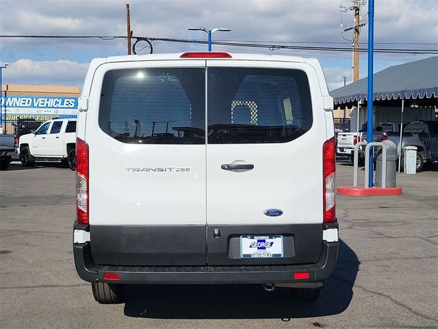 2023 Ford Transit Base