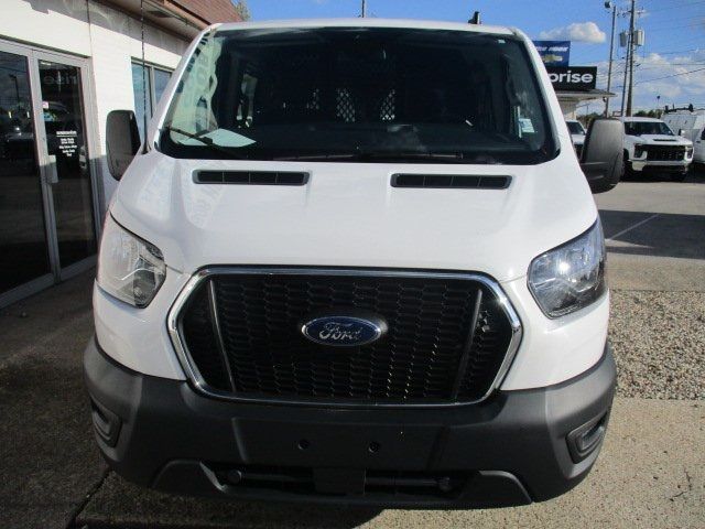 2023 Ford Transit Base