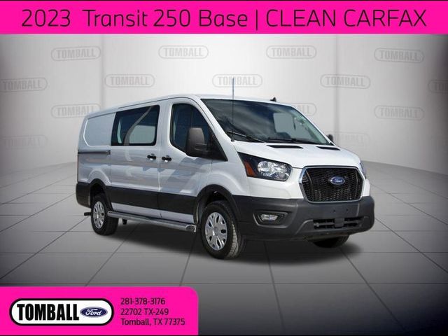 2023 Ford Transit Base