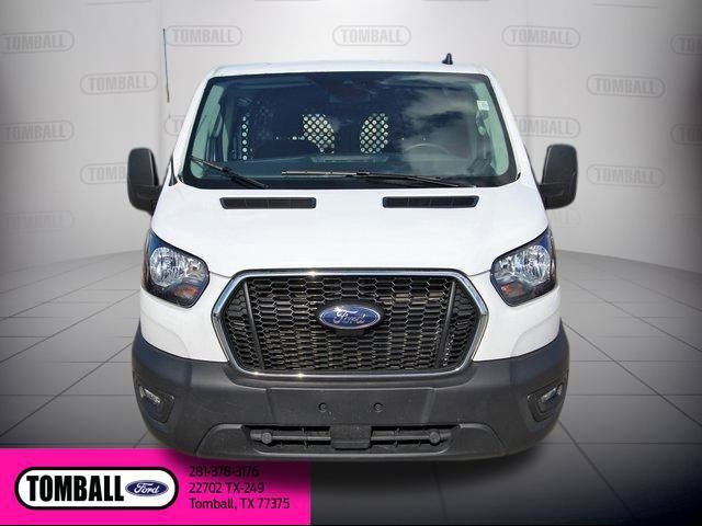 2023 Ford Transit Base