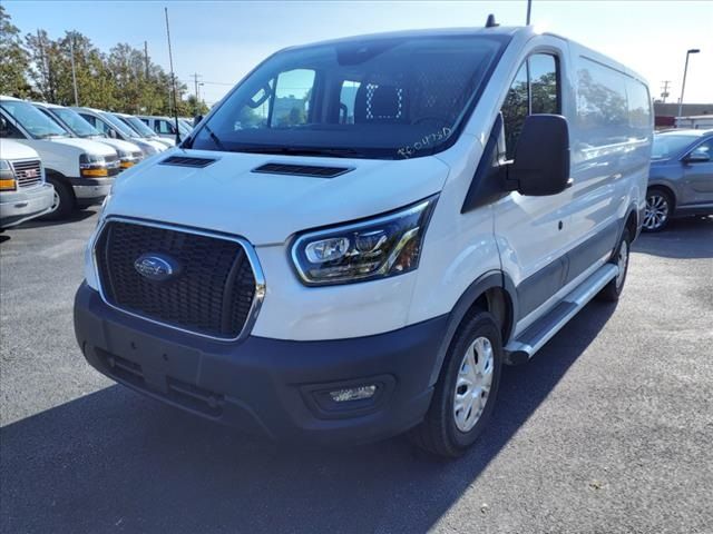 2023 Ford Transit Base