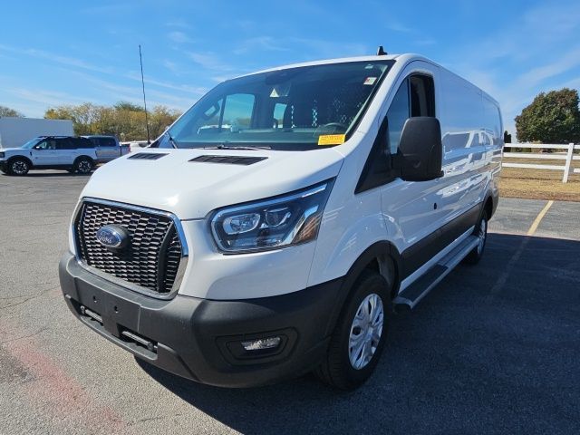 2023 Ford Transit Base