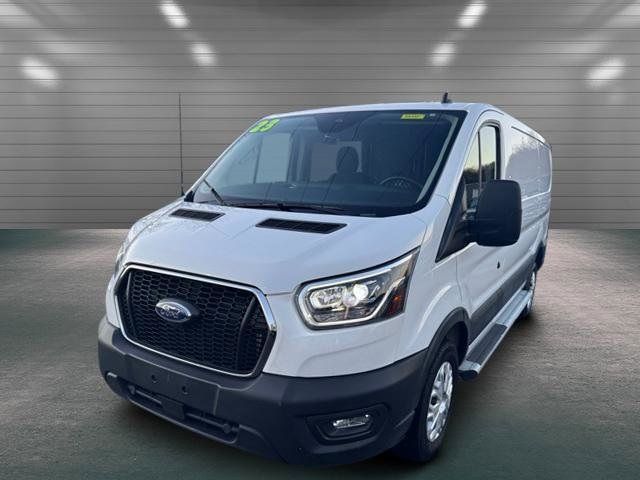 2023 Ford Transit Base