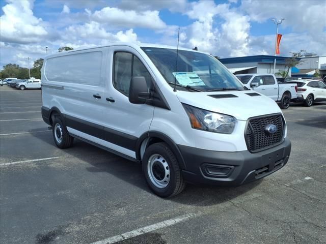 2023 Ford Transit Base