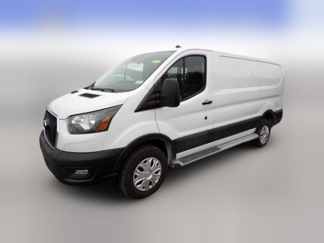 2023 Ford Transit Base