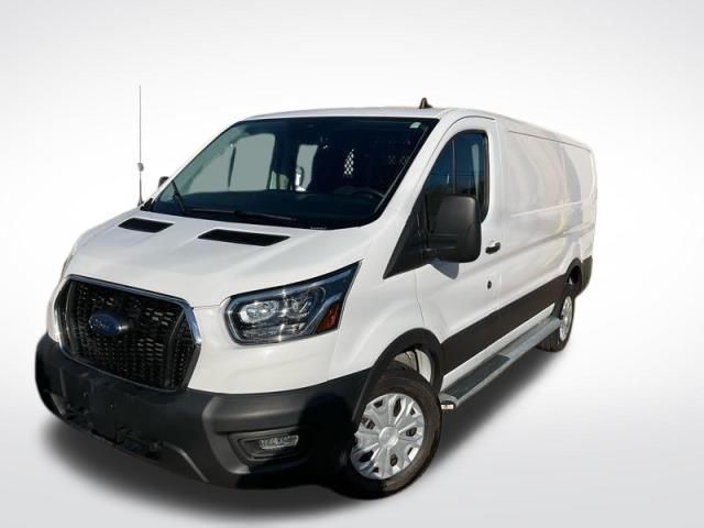 2023 Ford Transit Base