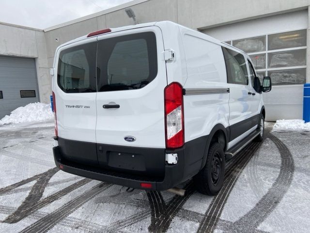 2023 Ford Transit Base