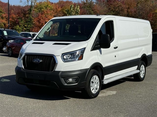 2023 Ford Transit Base