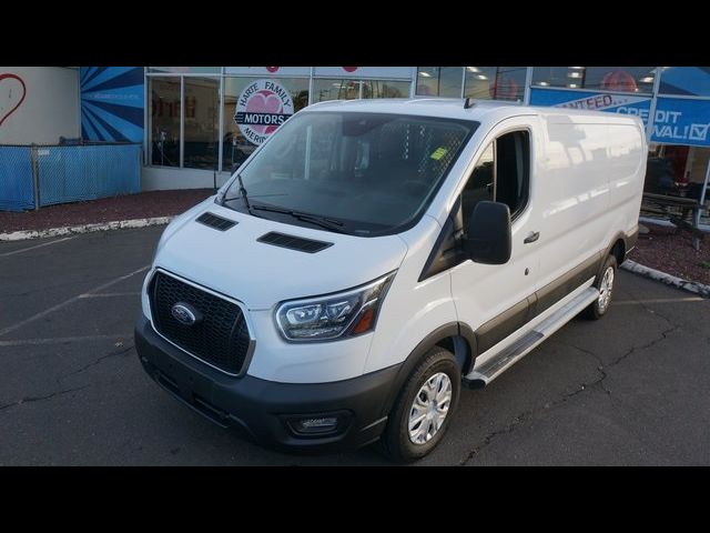 2023 Ford Transit Base