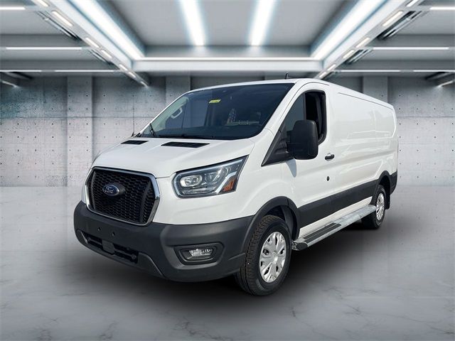 2023 Ford Transit Base