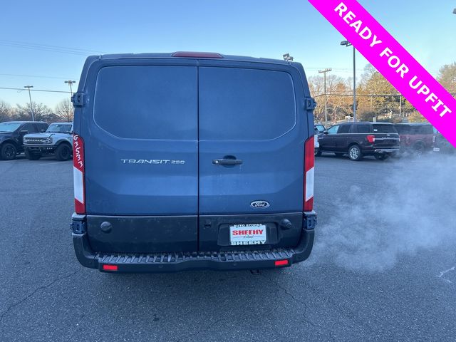 2023 Ford Transit Base