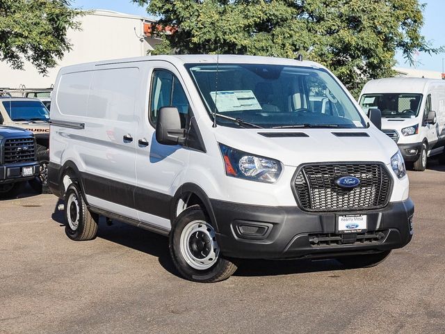 2023 Ford Transit Base