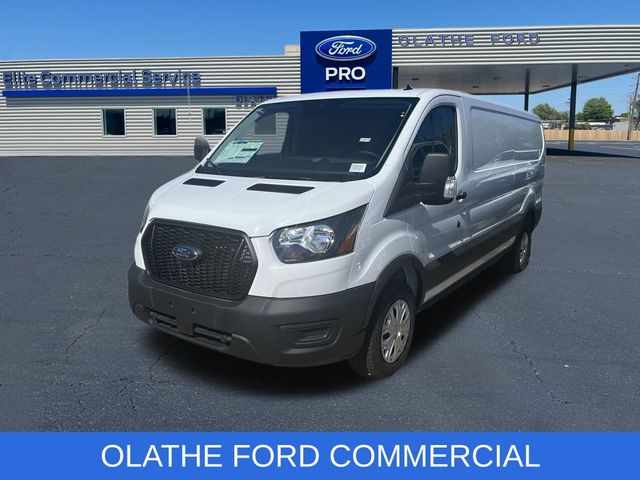 2023 Ford Transit Base